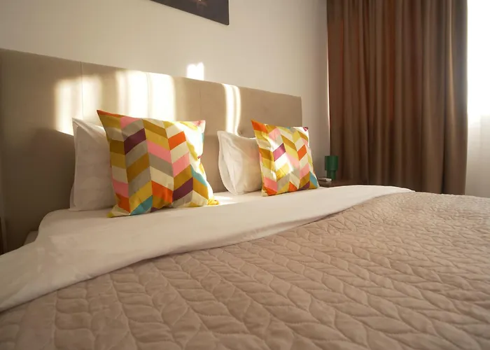 Zen 5-6 Apartments In Stefan Cel Mare شقة بوخارست