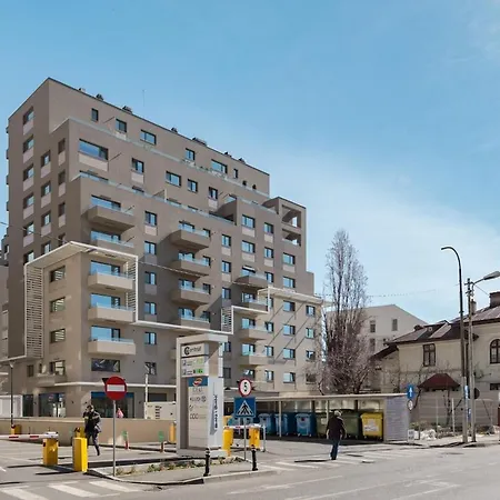 Zen 5-6 In Stefan Cel Mare Lägenhet *